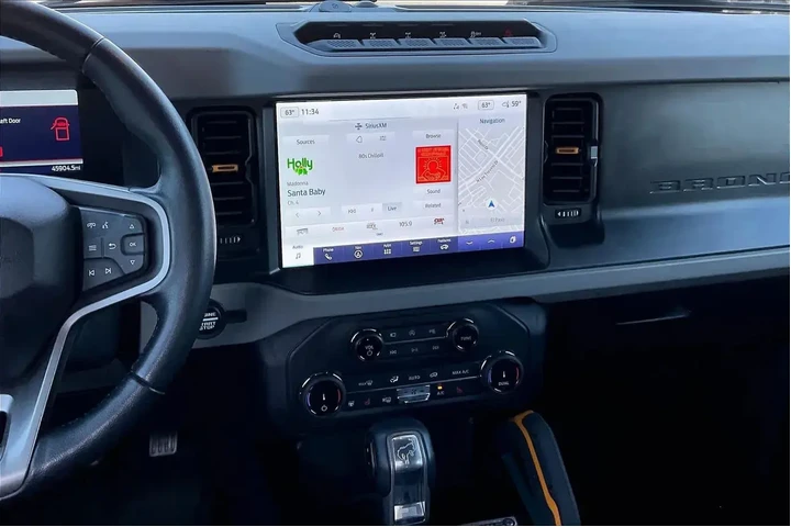 $39994 : Ford Bronco 2022 4x4 Badland image 6