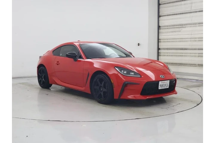 $33998 : Toyota GR86 2025 2dr Coupe 6 image 1