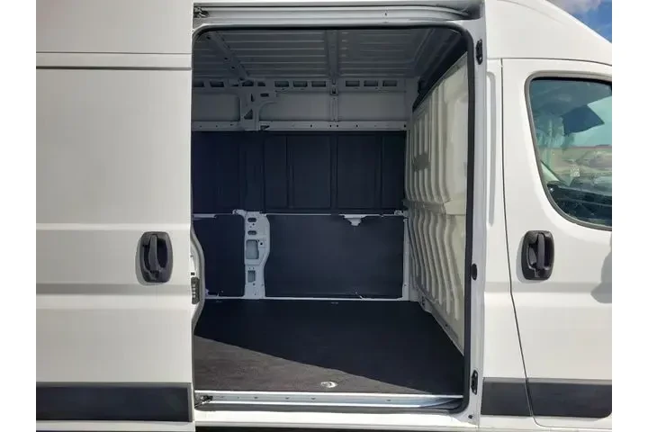 $30990 : Ram ProMaster 2022 3500 159 image 6