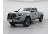 $31998 : Toyota Tacoma 2022 4x2 TRD S thumbnail