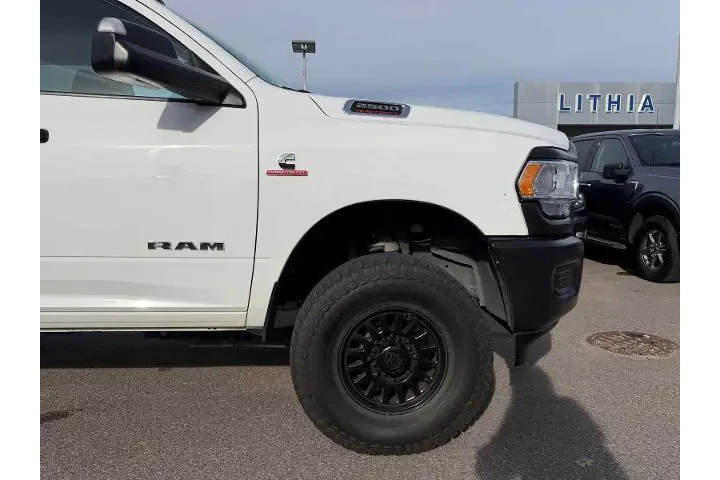 $38000 : Ram 2500 2019 4x4 Tradesman image 5