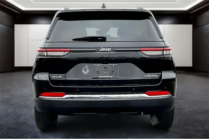 $29270 : Jeep Grand Cherokee 2023 4x4 image 4