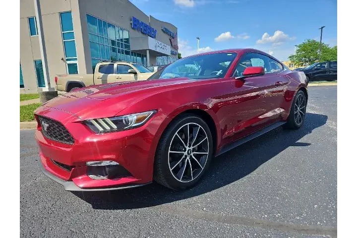 $18600 : Ford Mustang 2017 EcoBoost P image 8