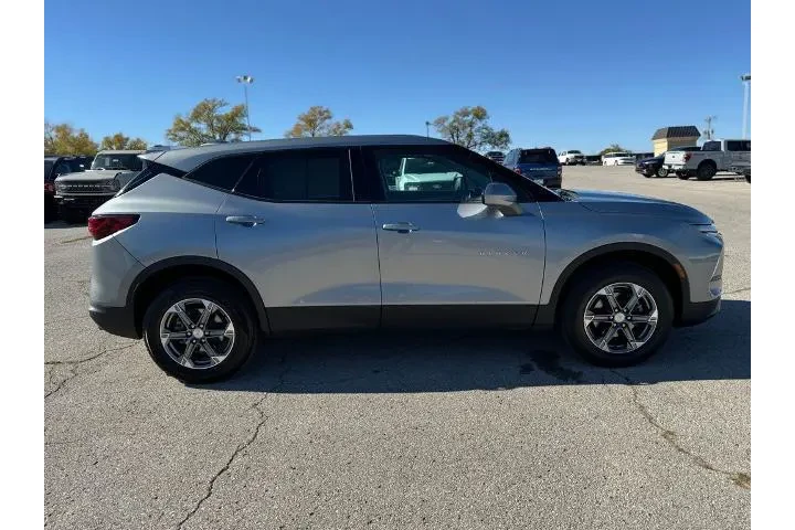 $26363 : Jeep Grand Cherokee 2023 4x4 image 6