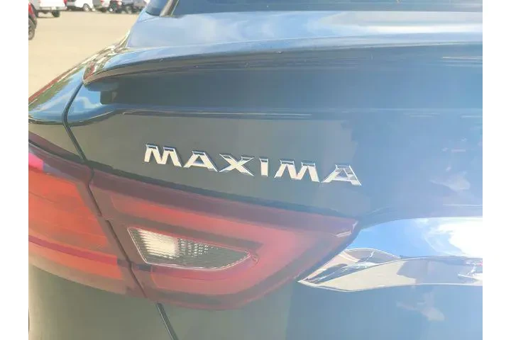 $13726 : Nissan Maxima 2017 3.5 S 4dr image 7