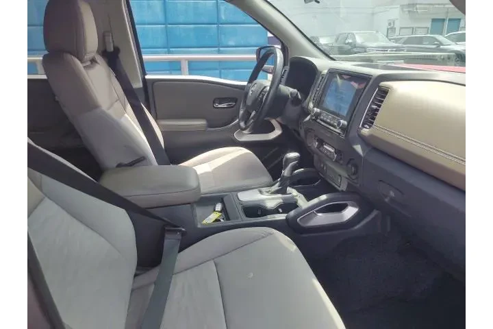 $29632 : Nissan Frontier 2022 4x2 SV image 8