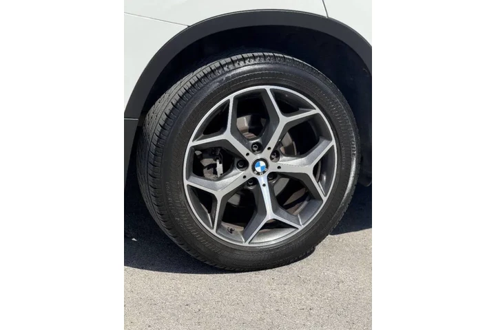 $12990 : 2018 BMW X1 sDrive28i image 10