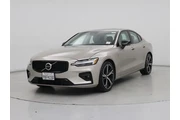 $23998 : Volvo S60 2024 B5 Plus Dark thumbnail