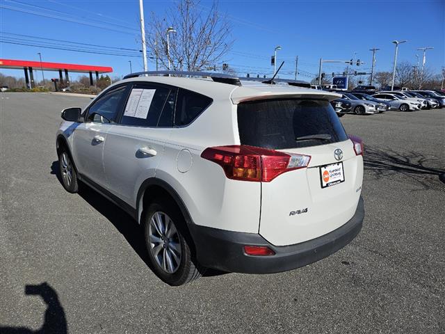 PRE-OWNED  TOYOTA RAV4 LIMITED image 5