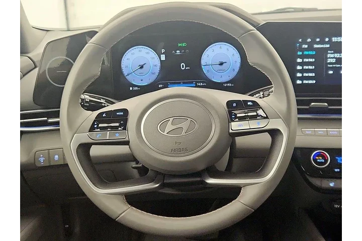 $23998 : Hyundai ELANTRA 2025 SEL Con image 10