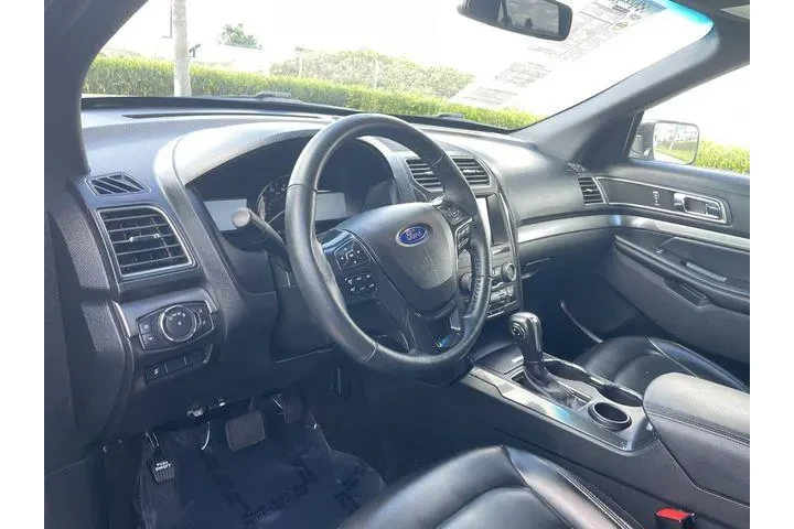 $20225 : Ford Explorer 2019 XLT 4dr S image 10