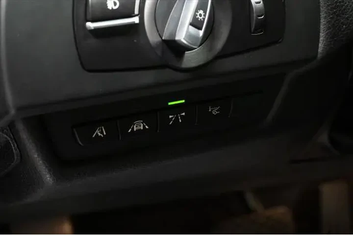 $25999 : BMW 6 Series 2016 AWD 650i x image 9