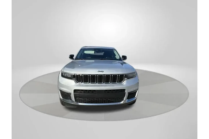 $28000 : Jeep Grand Cherokee L 2021 4 image 2