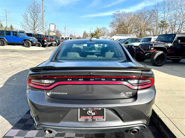 $25791 : 2019 Charger GT RWD image 10