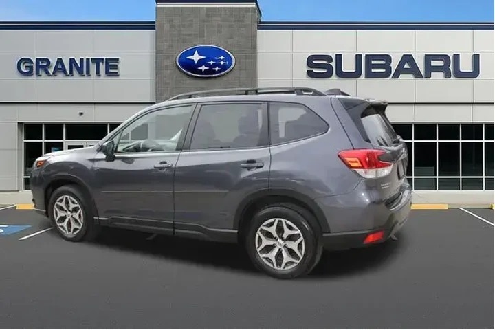 $28727 : Subaru Forester 2024 AWD Pre image 7