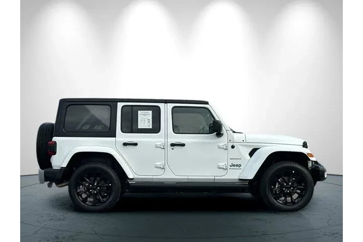 $29899 : Jeep Wrangler 2023 4x4 Sahar image 3
