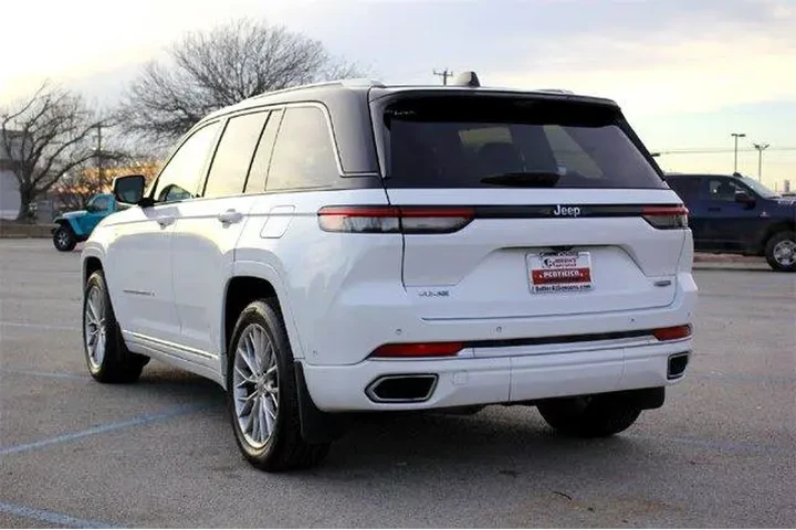 $31218 : Jeep Grand Cherokee 2022 4x4 image 6