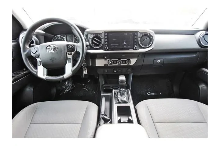 $28681 : Toyota Tacoma 2020 4x2 TRD O image 8