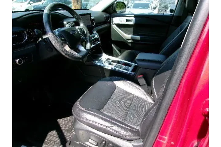 $35979 : Ford Explorer 2023 AWD Limit image 10