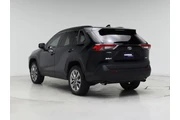 $28998 : Toyota RAV4 2023 XLE Premium thumbnail