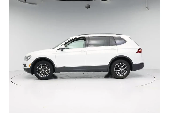 $19998 : Volkswagen Tiguan 2020 SE 4d image 3