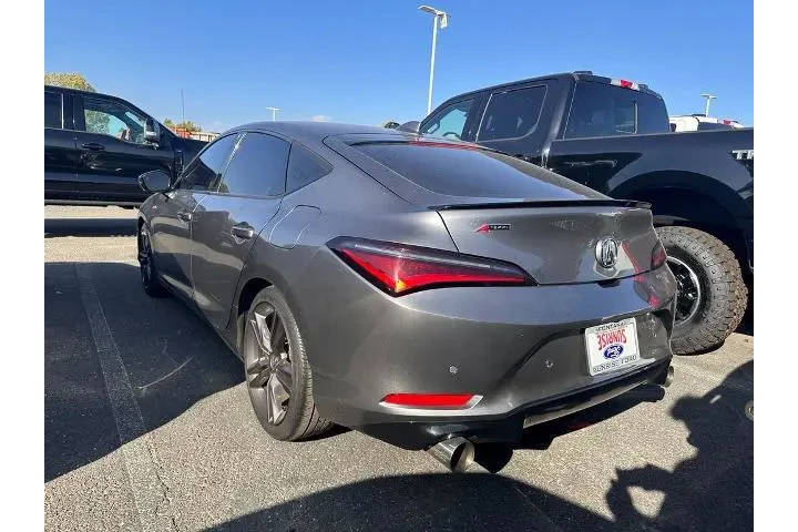 Acura Integra 2024 4dr Liftb image 4