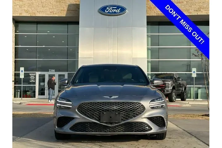 $23495 : Genesis G70 2022 2.0T 4dr Se image 2
