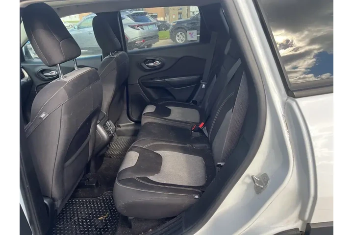 $10875 : Jeep Cherokee 2014 4x4 Latit image 10