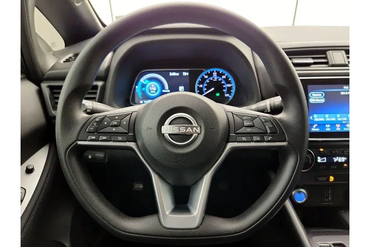 $17998 : Nissan LEAF 2023 S 4dr Hatch image 10