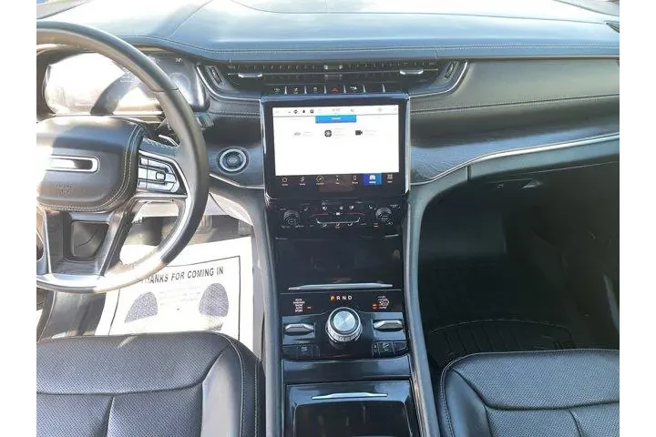 $35000 : Jeep Grand Cherokee 2023 4x4 image 10