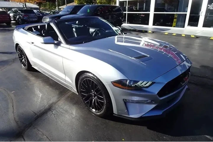$18995 : 2020 MUSTANG image 9