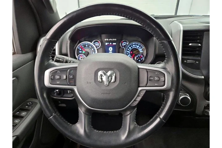 $32998 : Ram 1500 2023 4x2 Big Horn 4 image 10