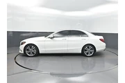 $24513 : Mercedes-Benz C-Class 2021 C thumbnail
