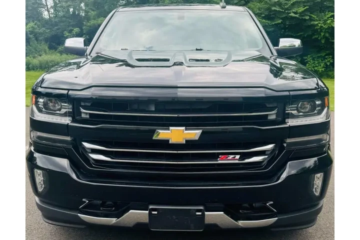 $30000 : 2017 Silverado 1500 LTZ image 1