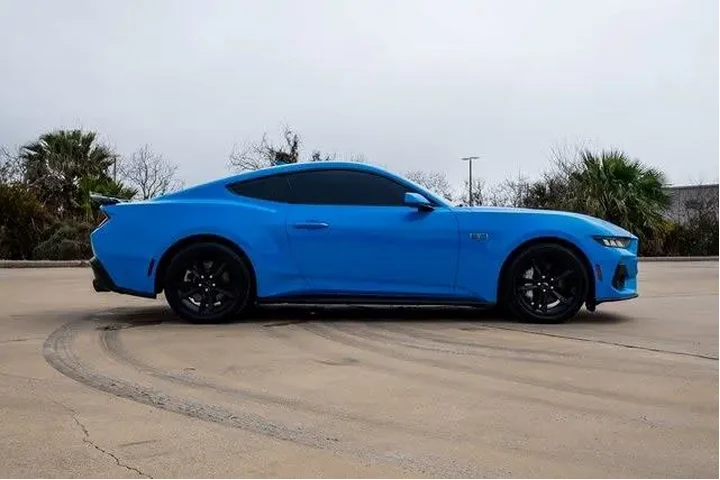 $38087 : Ford Mustang 2024 GT 2dr Fas image 5