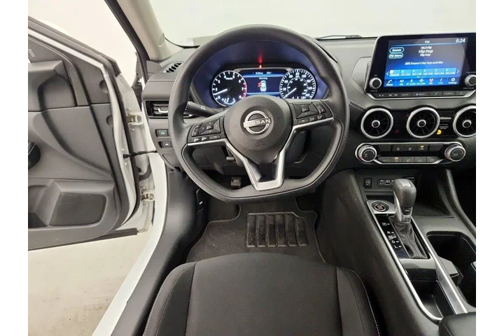 $18998 : Nissan Sentra 2024 SV 4dr Se image 10