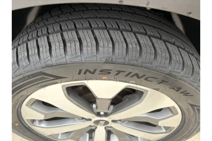 $19990 : 2020 Telluride S image 10