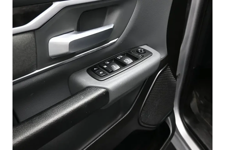 $32400 : Ram 1500 2022 4x4 Big Horn 4 image 10