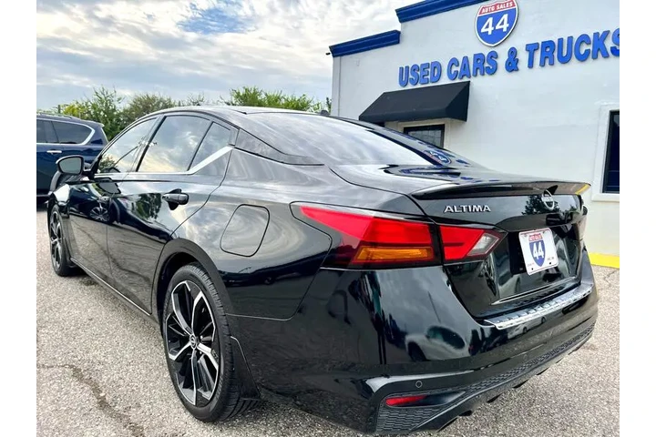 $23995 : 2023 Altima 2.5 SR image 5