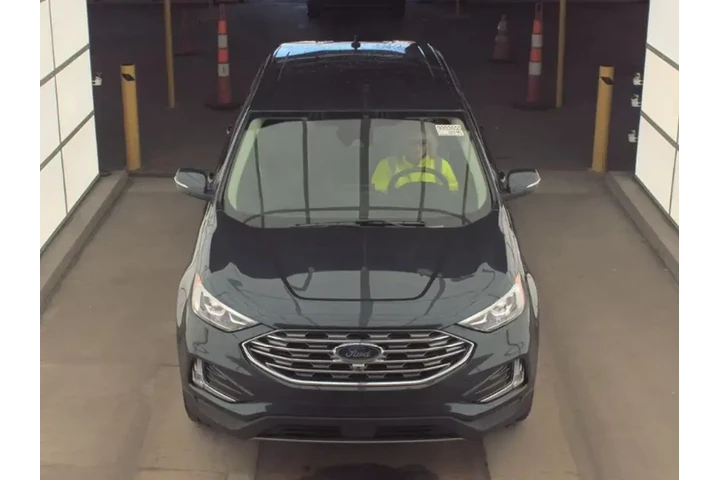 $27993 : Ford Edge 2023 AWD Titanium image 2