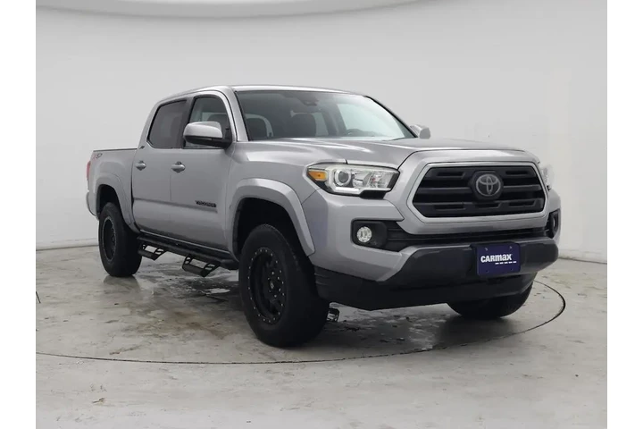 $28998 : Toyota Tacoma 2018 4x4 SR5 V image 1