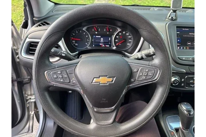 $15991 : Chevrolet Equinox 2021 LT 4d image 3