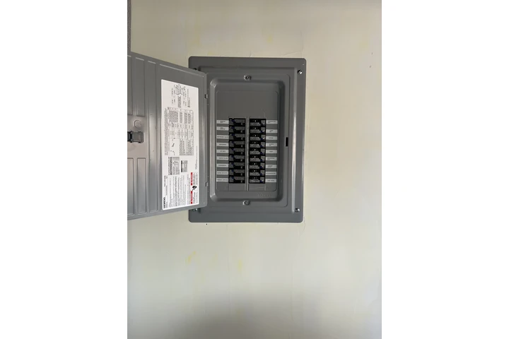 Samuel’s electric services image 4