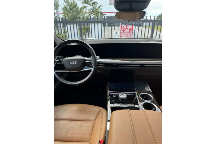 $98900 : CADILLAC ESCALADE PREMIUM LUX image 7