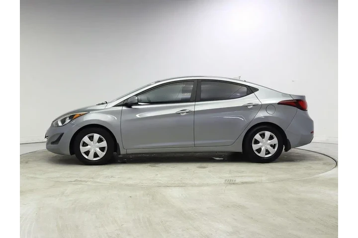 $12599 : Hyundai ELANTRA 2016 SE 4dr image 3