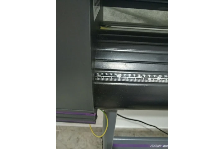 $1800000 : PLOTTER CORTE image 2