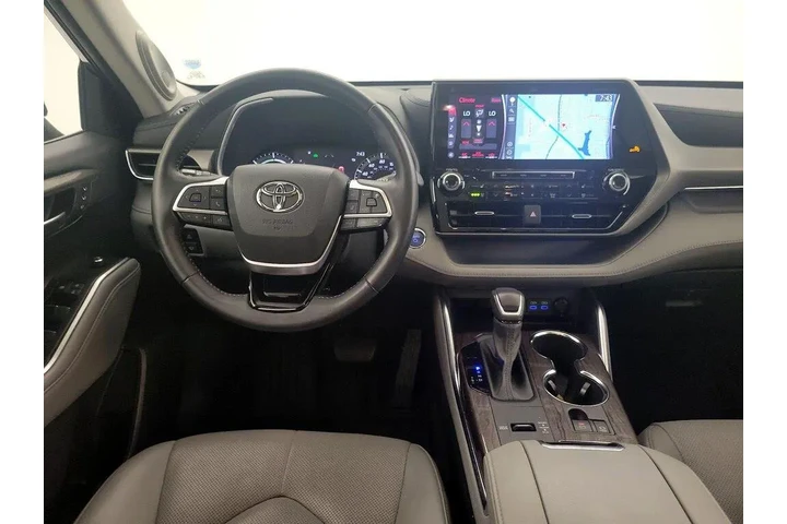 $39998 : Toyota Highlander Hybrid 202 image 10