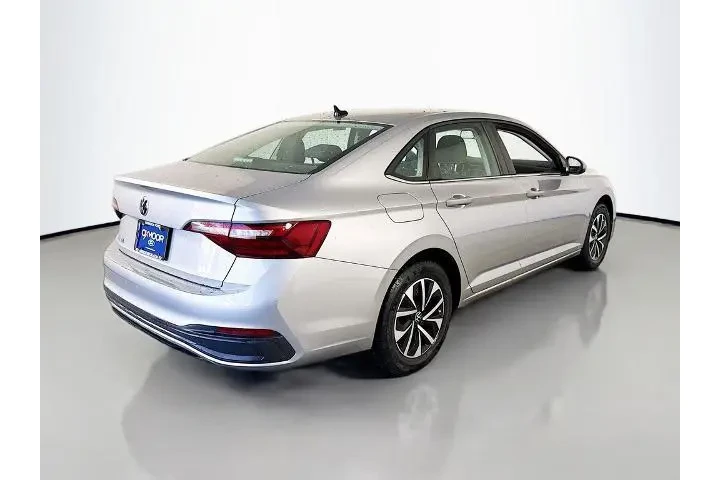 $18250 : Volkswagen Jetta 2022 S 4dr image 7