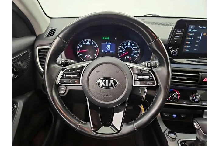 $16998 : Kia Seltos 2021 S 4dr SUV image 10