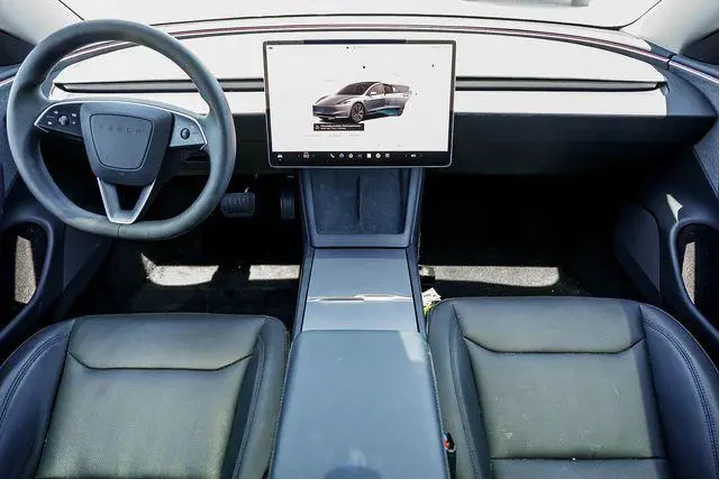 $33991 : Tesla Model 3 2024 4dr Sedan image 10